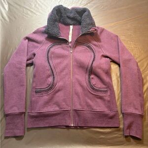 Lululemon Scuba Womans Size 12 Wine / Purple Full Zip